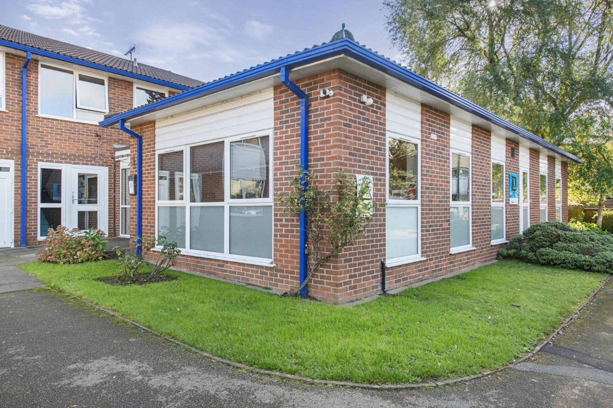 Villa Brand New 1-Bed Flat Steps From Clifton Ntu Campus Nottingham Exterior foto